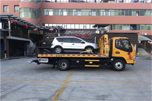 鹿泉汽车紧急补胎换胎救援